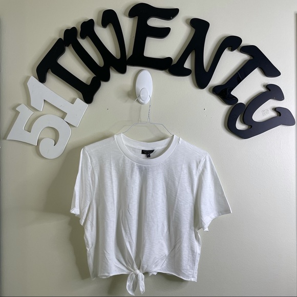 Topshop Tops - {TOPSHOP} WHITE CROP TIED KNOT FRONT SHORT SLV T